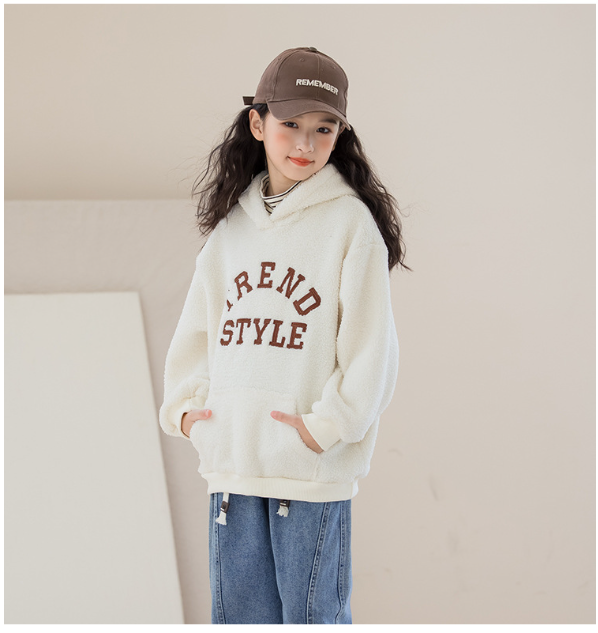 2025冬服新作韓国子供服　英字ロゴ　パーカー