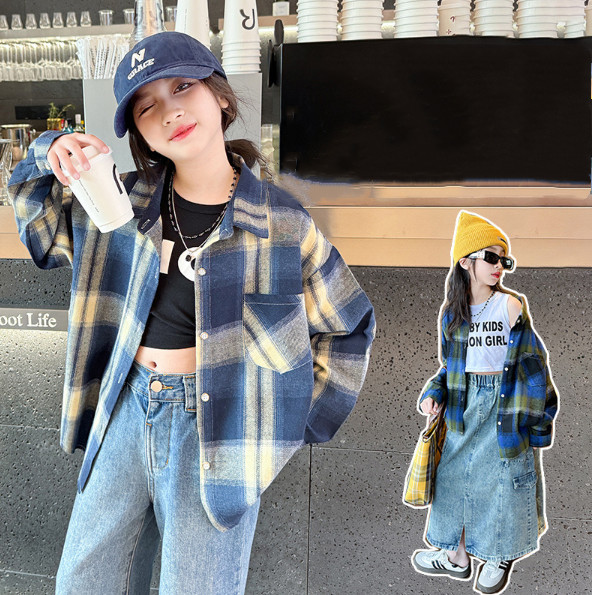 2025秋服新作韓国子供服　女の子　チェック柄　ブラウス