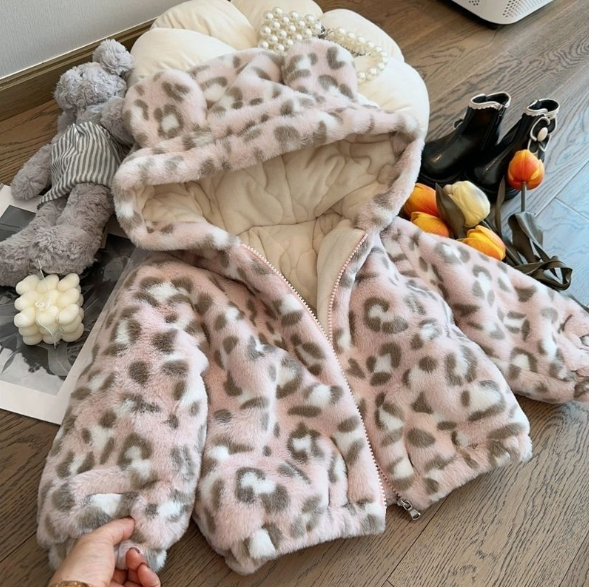 2025冬服新作韓国子供服　豹柄　アウター